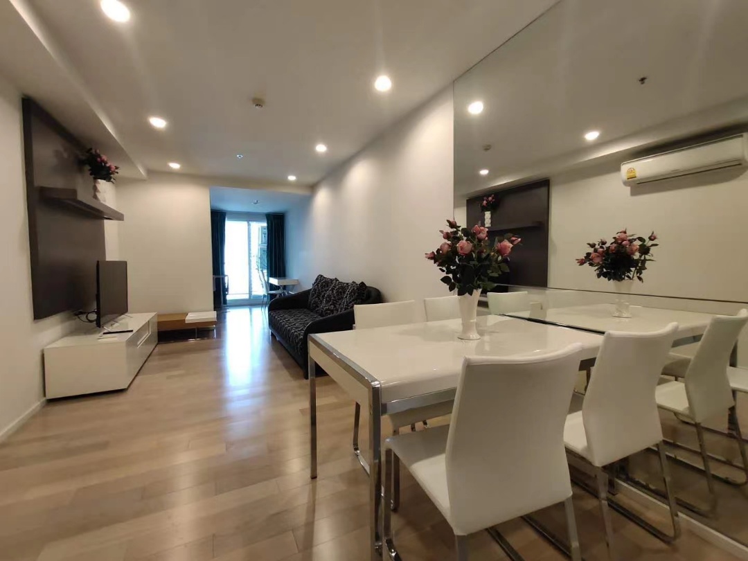 15 Sukhumvit Residences 公寓出租